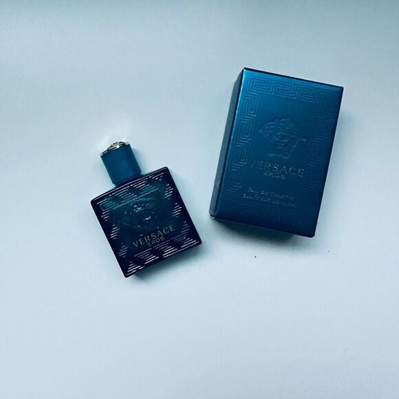 Versace Eros New 5mL - Picture 2 of 3